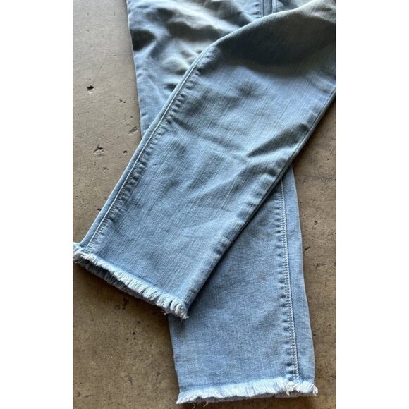 Vince Camuto Classic 70s Flare Leg Jeans Women's Size 27/4 Blue Stretch - Picture 8 of 15
